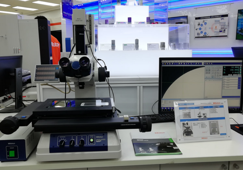 Measuring the Inner Diameter of a Capillary Tube Under a Microscope