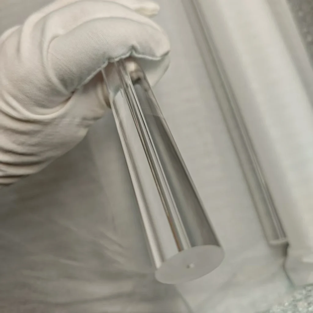 high-pressure-quartz-tube-24mm-8mm-sideview